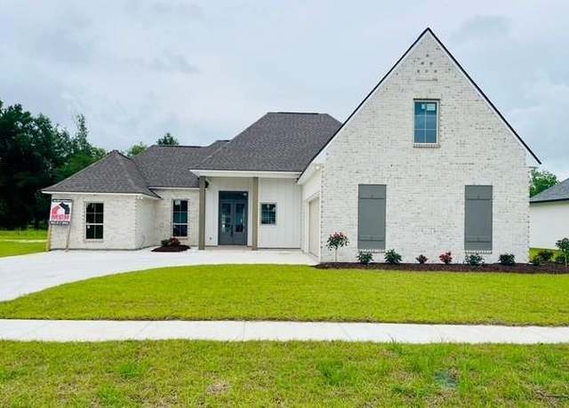 Property at 117 River Place Dr, Hahnville, LA 70057, 4 beds, 3 baths