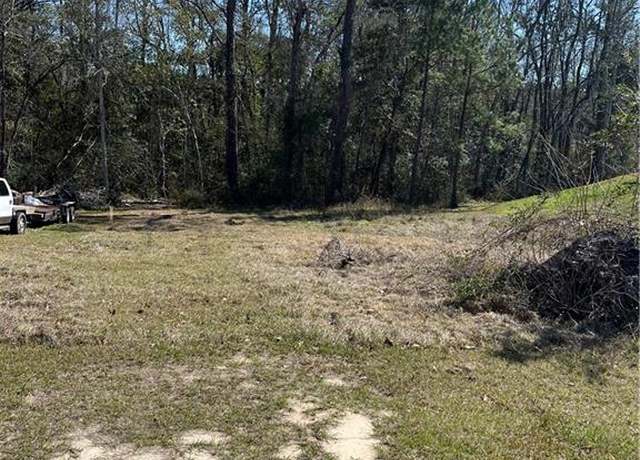 Property at 136 Moldaner Ct, Pearl River, LA 70452