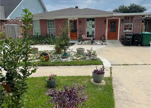 Property at 4429 Lake Villa Dr, Metairie, LA 70002, 4 beds, 3 baths