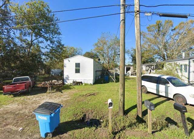 Property at 1908 Suzi Dr, Poydras, LA 70085, 3 beds, 1 bath