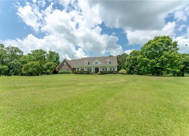 Property at 31 Allen Hill Rd, Tylertown, MS 39667, 4 beds, 4.5 baths
