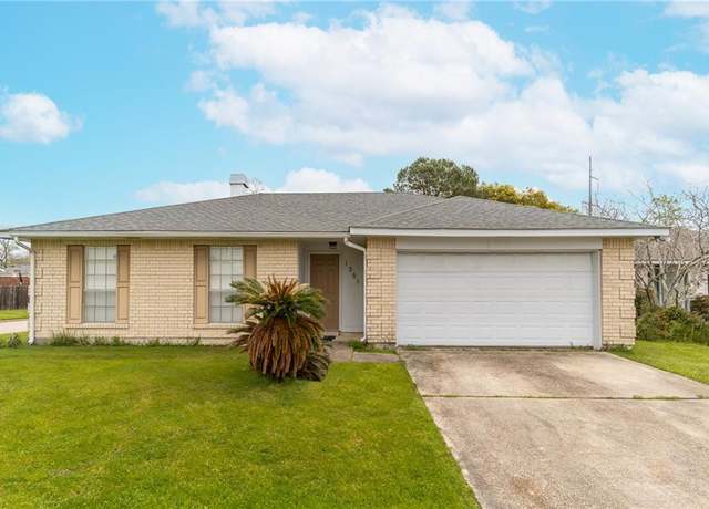 Property at 1201 Londonberry Ct, Slidell, LA 70461, 3 beds, 2 baths