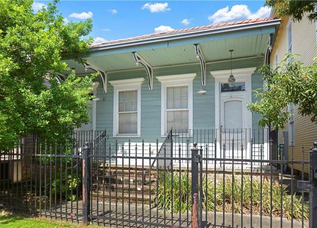 Property at 319 Elmira Ave, New Orleans, LA 70114, 3 beds, 1 bath