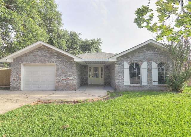 Property at 2516 Arizona Dr, Marrero, LA 70072, 3 beds, 2 baths