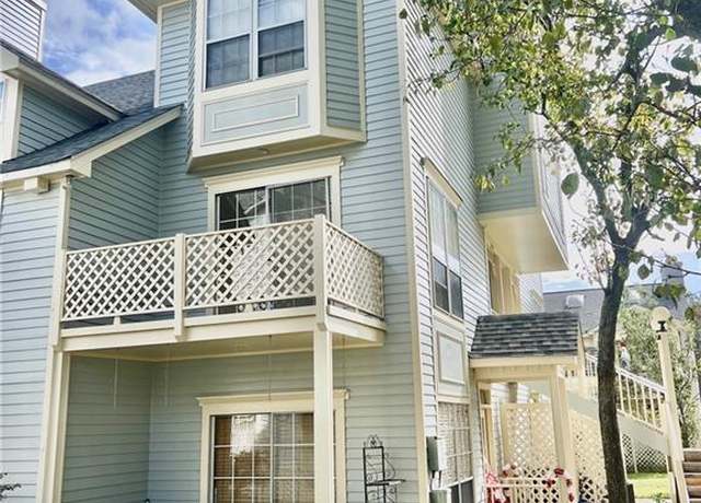 Property at 3224 Audubon Trace St #3224, Jefferson, LA 70121, 2 beds, 2.5 baths
