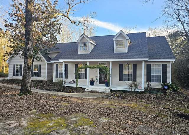 Property at 100 Old Creek Rd, Folsom, LA 70437, 4 beds, 3.5 baths