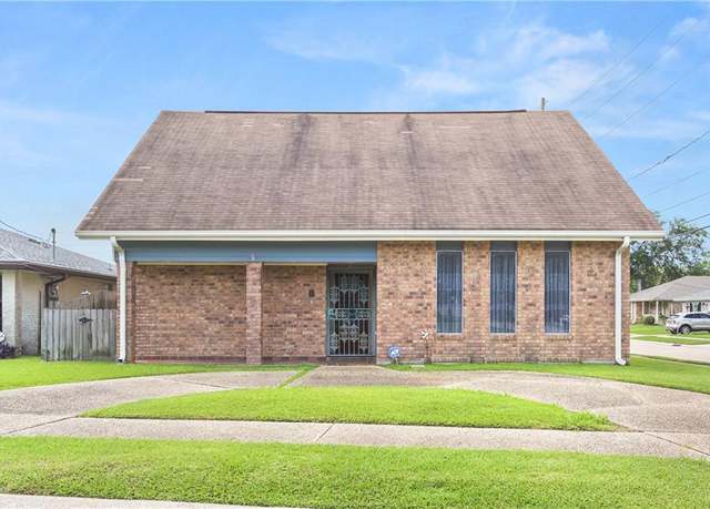 Property at 3952 Augusta St, Metairie, LA 70001, 4 beds, 3 baths