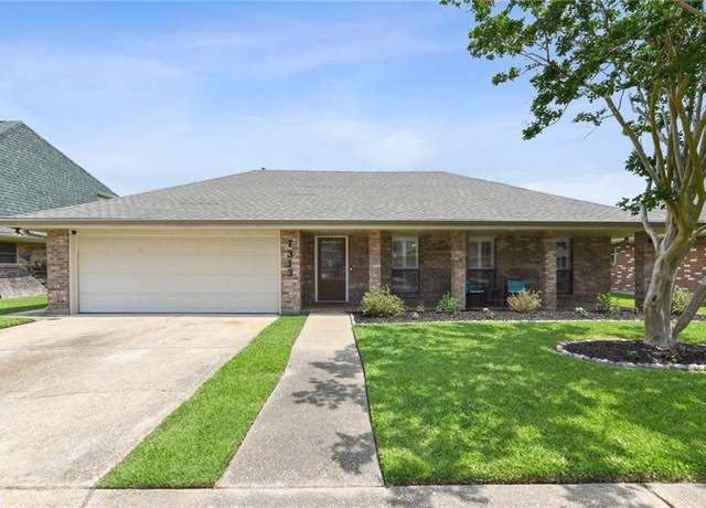 Property at 7313 Windsor Dr, Harahan, LA 70123, 3 beds, 2 baths