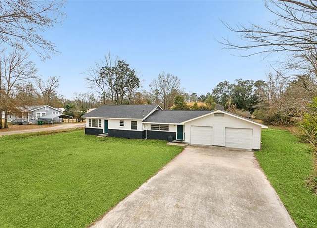 Property at 1000 Ontario Ave, Bogalusa, LA 70427, 3 beds, 2 baths