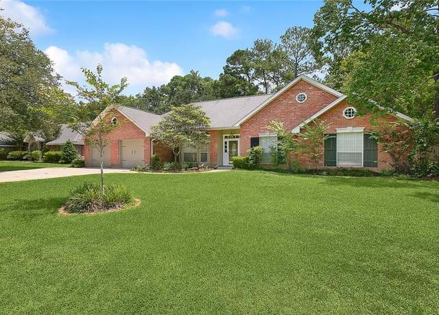 Property at 241 Westwood Dr, Mandeville, LA 70471, 4 beds, 3 baths