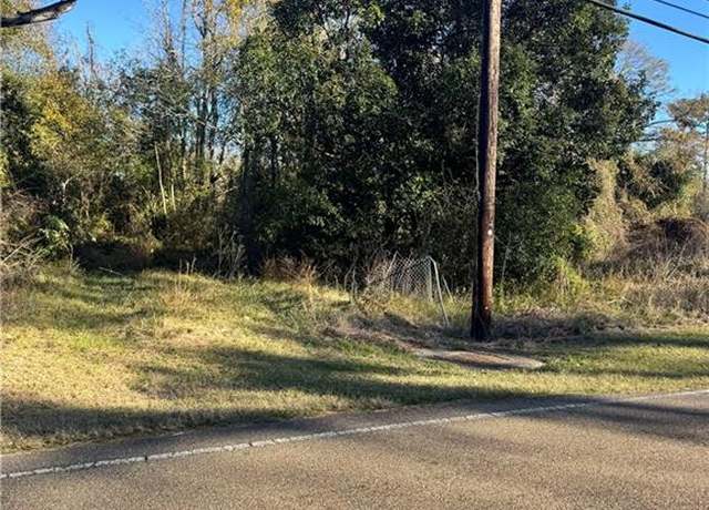 Property at 808 Martin Luther King Ave, Hammond, LA 70401