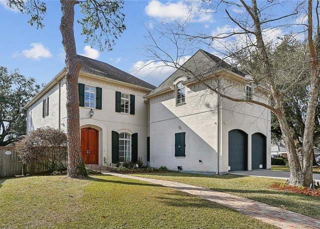 Property at 7 Bluebird St, New Orleans, LA 70124, 4 beds, 4.5 baths
