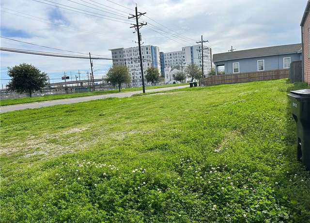 Property at 2206 Gravier St, New Orleans, LA 70119