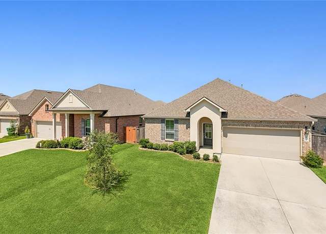 Property at 288 Grand Isle Ct, Slidell, LA 70461, 3 beds, 2 baths