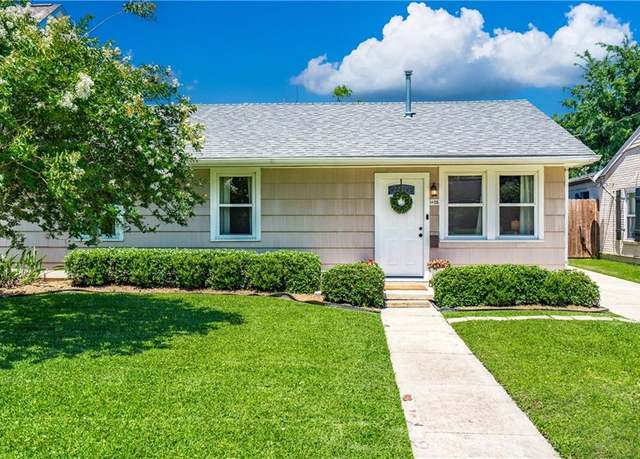 Property at 1102 Division St, Metairie, LA 70001, 3 beds, 1.5 baths