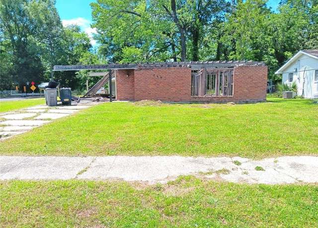 Property at 288 Nancy Dr, Baton Rouge, LA 70819, 3 beds, 1.5 baths