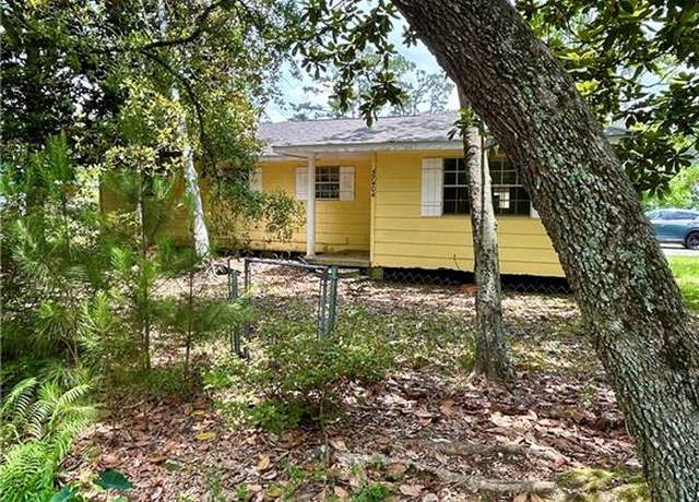 Property at 57404 Maple Ave, Slidell, LA 70461, 4 beds, 2 baths