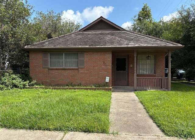 Property at 5801 Tchoupitoulas St, New Orleans, LA 70115, 3 beds, 2 baths