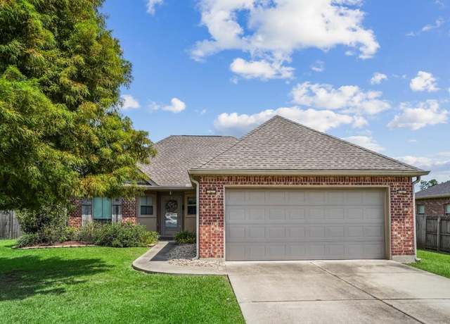 Property at 551 Daybreak Dr, Ponchatoula, LA 70454, 3 beds, 2 baths