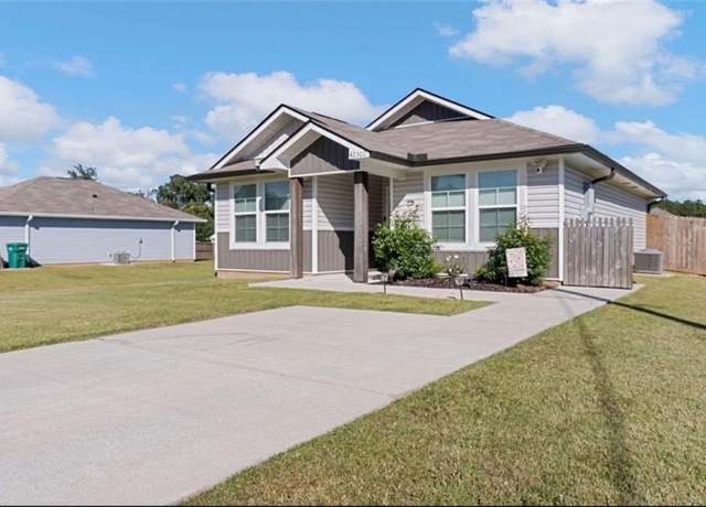 Property at 42302 Andrea Ln, Ponchatoula, LA 70454, 2 beds, 2 baths