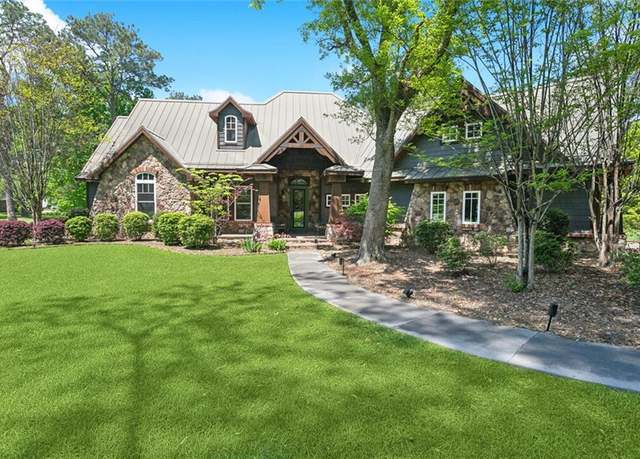 Property at 333 Chinawood Dr, Abita Springs, LA 70420, 3 beds, 2.5 baths