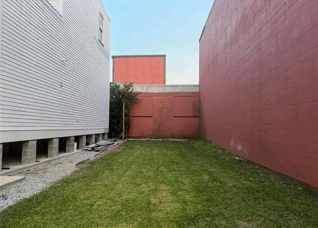 Property at 2620 St. Thomas St, New Orleans, LA 70130