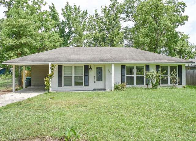Property at 350 E Pecan St, Ponchatoula, LA 70454, 4 beds, 2 baths