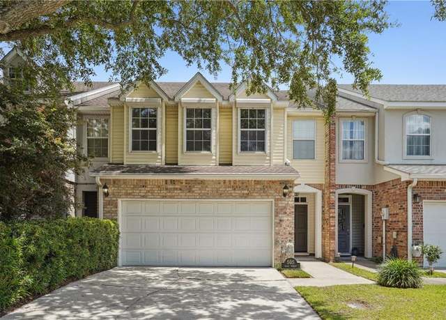 Property at 505 Rose St, Metairie, LA 70005, 3 beds, 2.5 baths