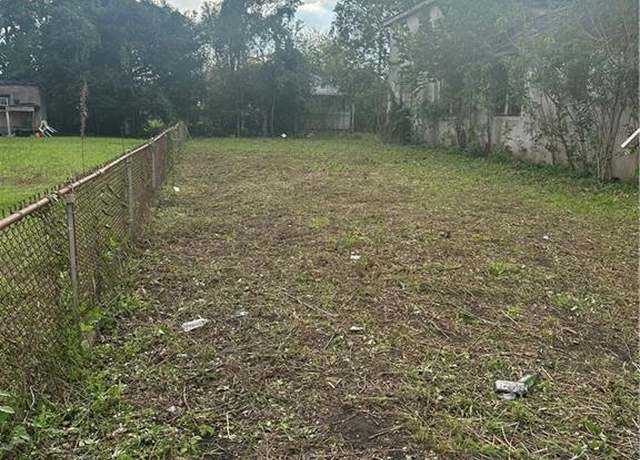 Property at 1829 Feliciana St, New Orleans, LA 70117
