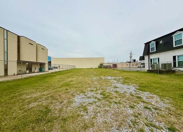 Property at 3119 Edenborn Ave, Metairie, LA 70002
