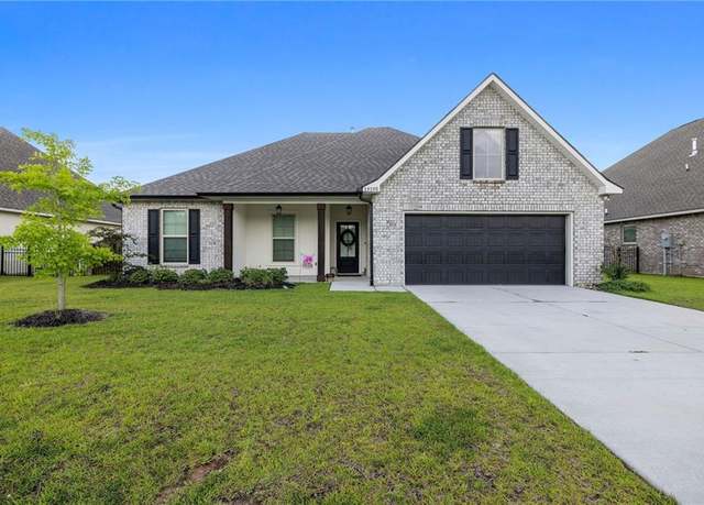 Property at 39590 Fairhope Dr, Ponchatoula, LA 70454, 4 beds, 2 baths