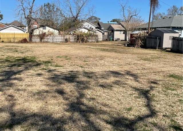Property at 4436 Calumet St, Metairie, LA 70001