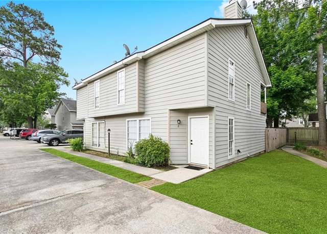 Property at 740 Heavens Dr #8, Mandeville, LA 70471, 3 beds, 2.5 baths
