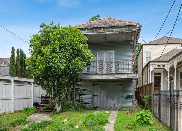 Property at 1318 Dublin St, New Orleans, LA 70118, 3 beds, 1.5 baths