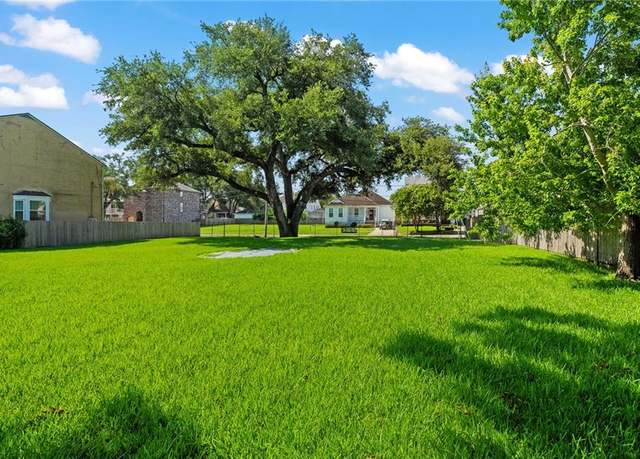 Property at 337 Stafford Pl, New Orleans, LA 70124