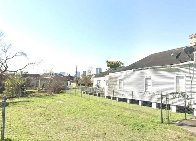 Property at 1726 N Villere St, New Orleans, LA 70116