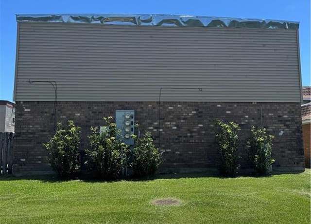 Property at 6841 Mayo Blvd, New Orleans, LA 70126, 10 beds, 10 baths