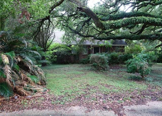 Property at 107 Neil Ave, New Orleans, LA 70131, 4 beds, 2 baths