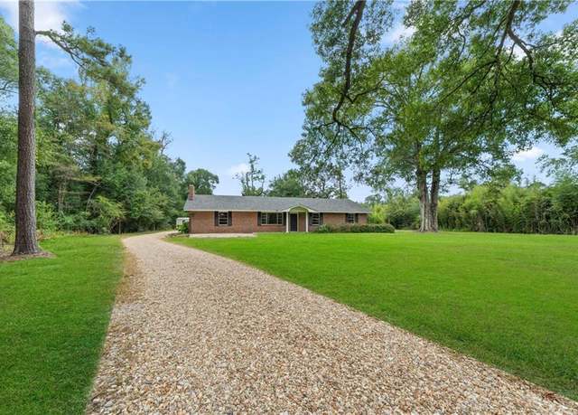 Property at 20478 Old Covington Hwy, Hammond, LA 70403, 3 beds, 2 baths