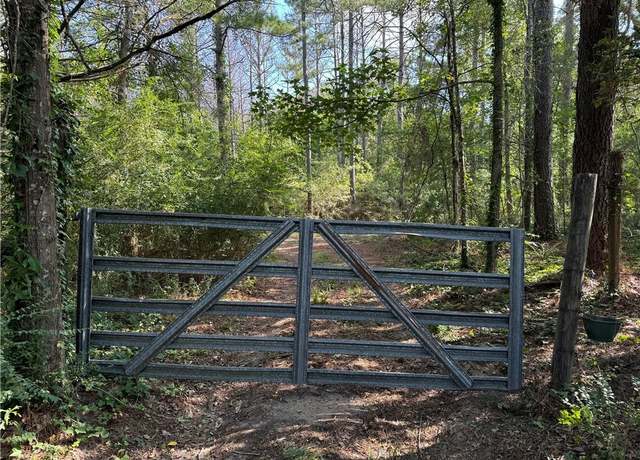 Property at 920a Auburn Dr, MS 39629