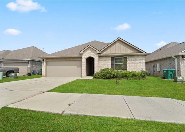 Property at 44094 Covington Ridge Dr, Hammond, LA 70403, 3 beds, 2 baths
