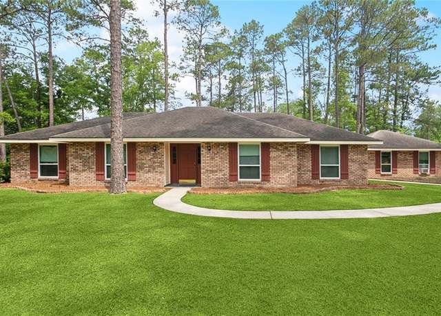 Property at 61203 Kings Arms Dr, Lacombe, LA 70445, 4 beds, 2 baths