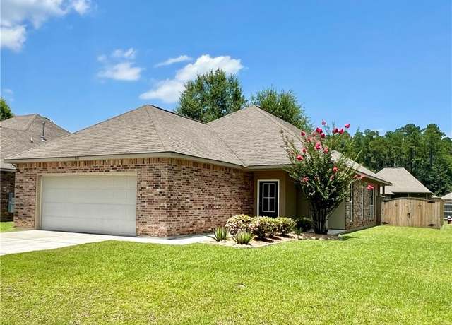 Property at 500 Buckthorne Pl, Covington, LA 70435, 3 beds, 2 baths