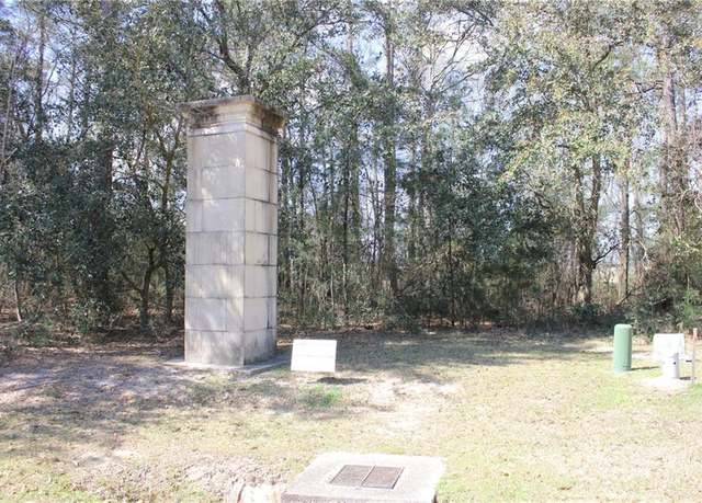 Property at 19210 Country Club Ln, Hammond, LA 70403