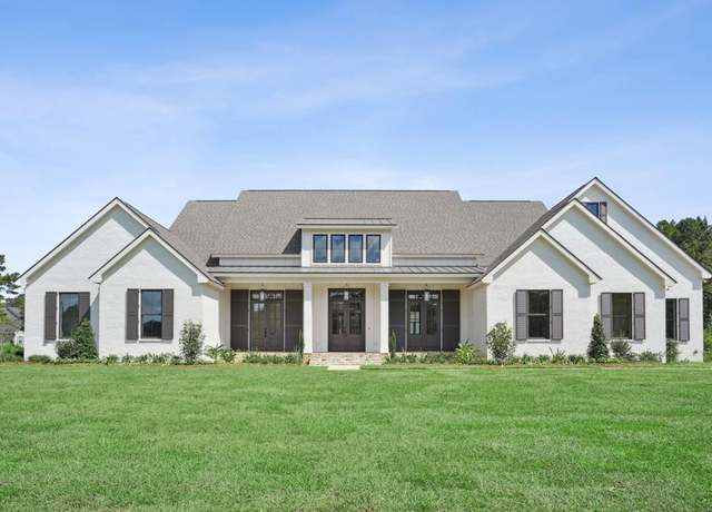 Property at 12772 Crossvine Dr, Covington, LA 70433, 6 beds, 6 baths