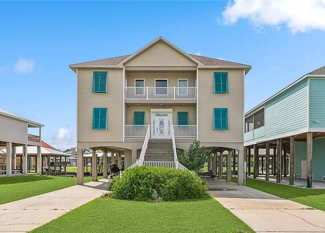 Property at 2417 Bench Blvd, St Bernard, LA 70085, 6 beds, 4.5 baths