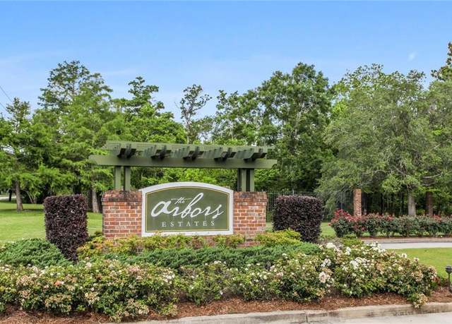 Property at 17 Arbor Cir, New Orleans, LA 70131