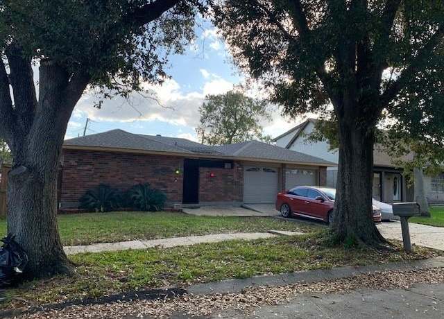 Property at 2113 Matador St, Harvey, LA 70058, 3 beds, 2 baths