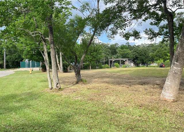 Property at 101 Island Dr, Slidell, LA 70458