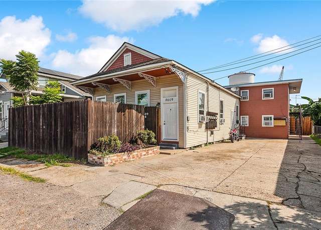 Property at 8609 Cohn St, New Orleans, LA 70118, 6 beds, 6 baths